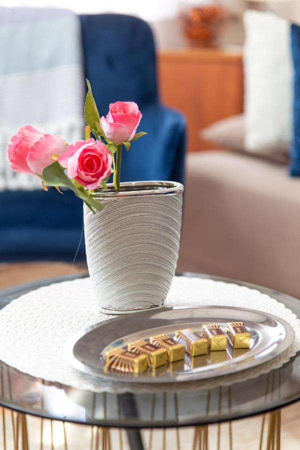 אופטיה Light Summer Apartment With A Swimming Pool מראה חיצוני תמונה